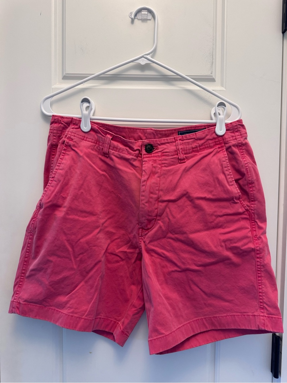 Vineyard Vines Men’s Island Shorts Size 32 Coral Red Cotton Stretch Chino